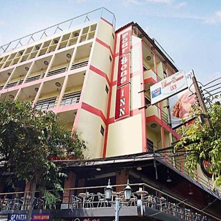 Four Sons Inn Bangkok Bagian luar foto
